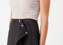 Load image into Gallery viewer, Wrap Snap Skirt in Black