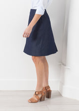 Load image into Gallery viewer, Side Pleat Skirt