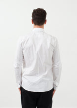 Load image into Gallery viewer, Moun Button Up
