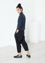 Load image into Gallery viewer, Wrinkled Tux Shirt in Navy
