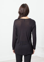 Load image into Gallery viewer, Laurier Tee in Black/Navy
