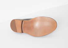 Load image into Gallery viewer, Grigio Loafer
