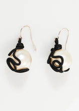 Load image into Gallery viewer, Float Bead Earring in Pearl
